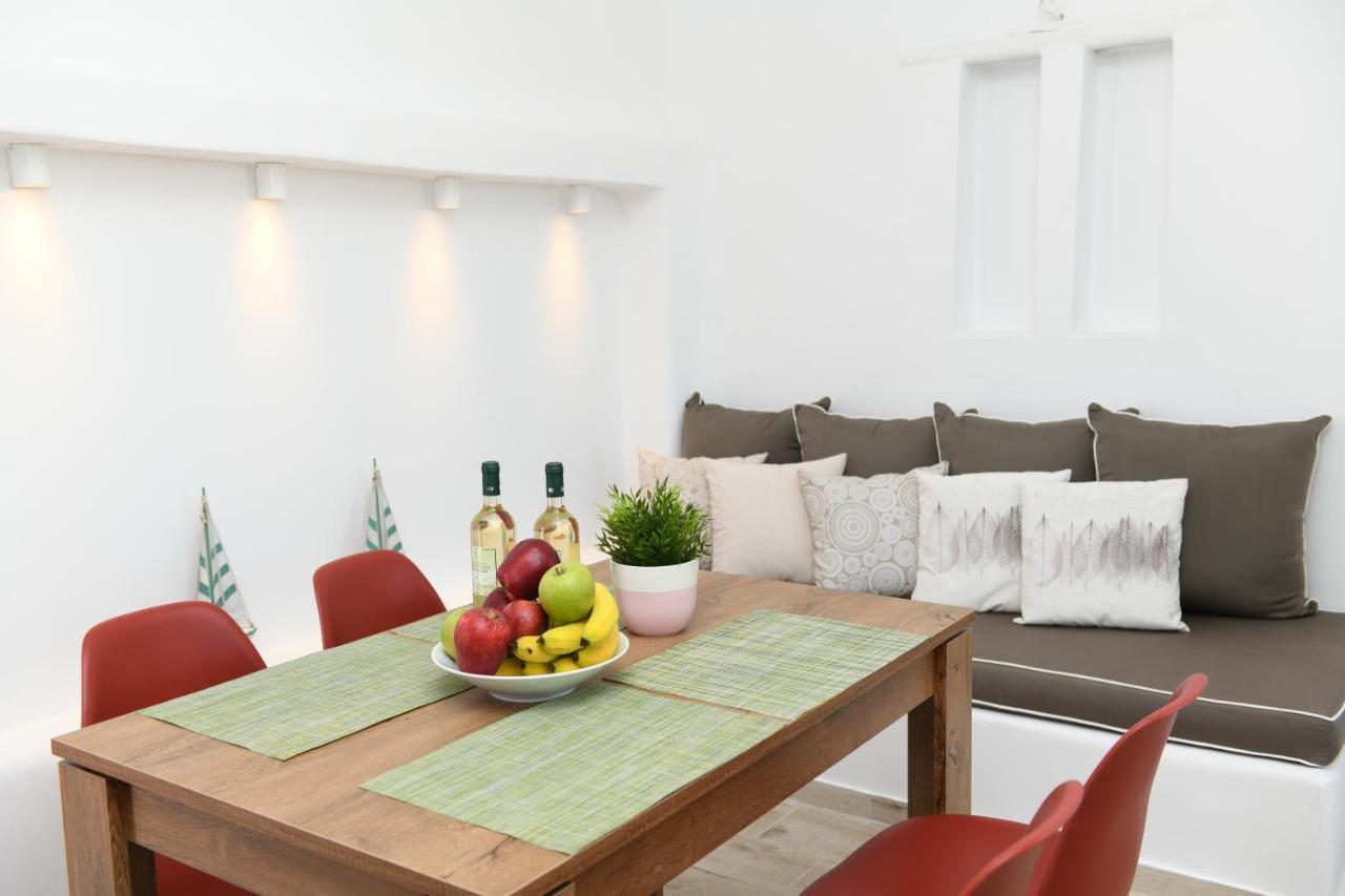 Superior Beachfront Apartment 1 With View To The Aegean Sea Panormos  エクステリア 写真