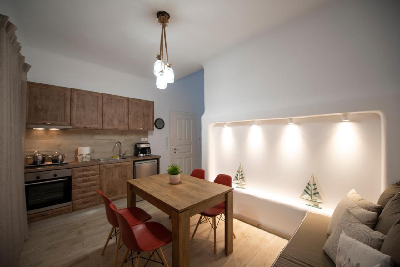 Superior Beachfront Apartment 1 With View To The Aegean Sea Panormos  エクステリア 写真