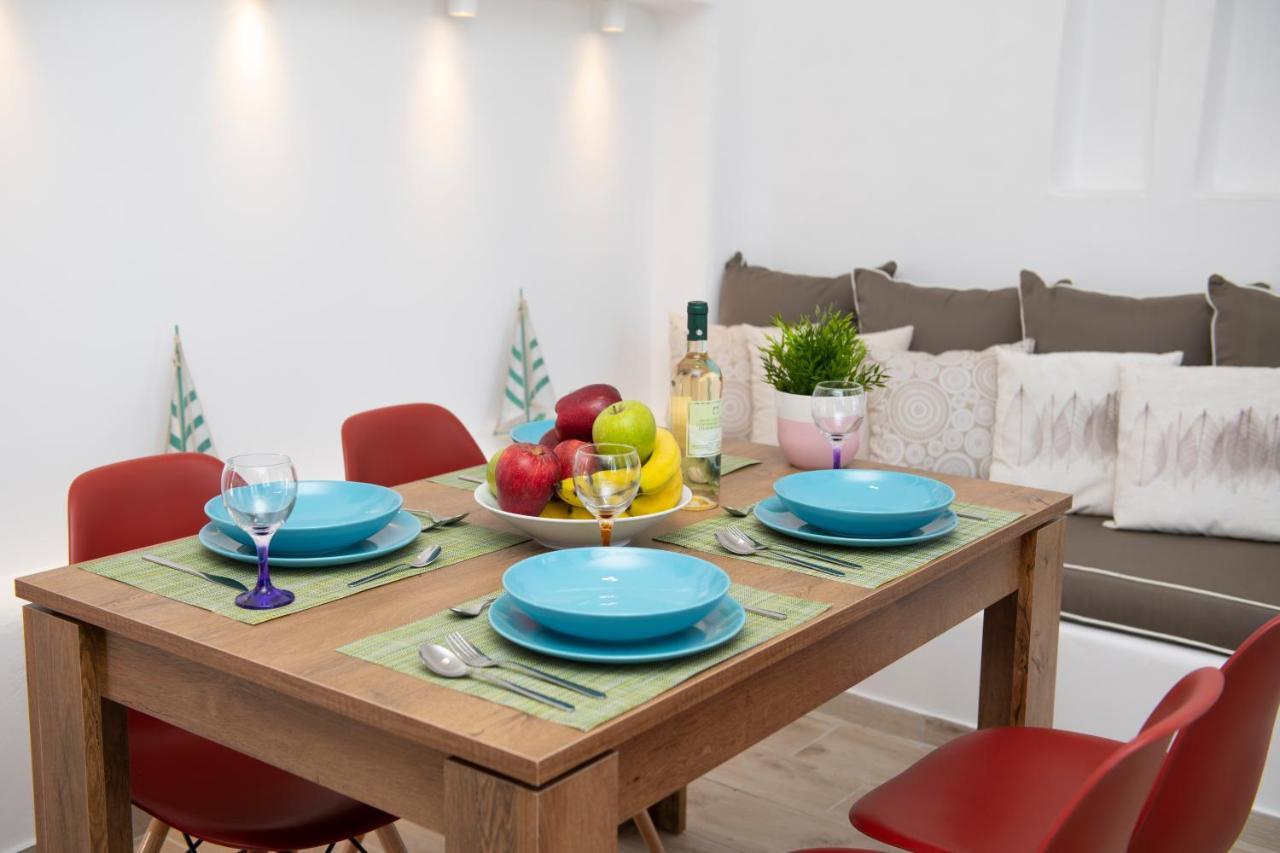 Superior Beachfront Apartment 1 With View To The Aegean Sea Panormos  エクステリア 写真